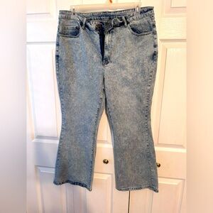 SHEIN flare high waisted light wash jeans NWOT